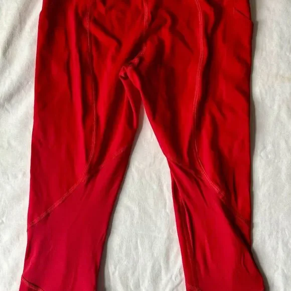 LULULEMON - RED FAST AND FREE CROP LEGGINGS - SIZE 6 - Picture 3 of 8